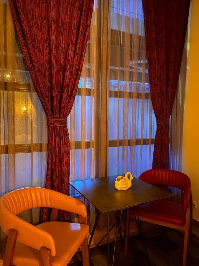 Hotel In Time Призрен Екстериор снимка