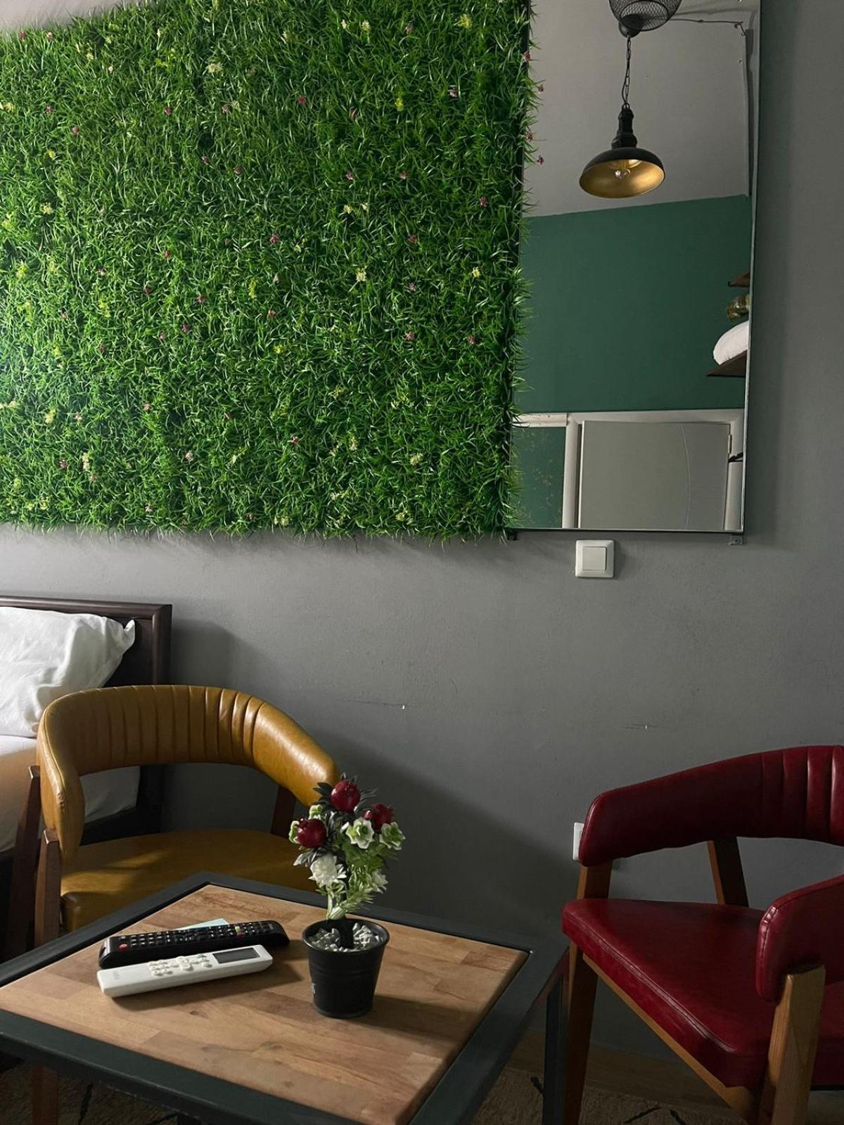 Hotel In Time Призрен Екстериор снимка