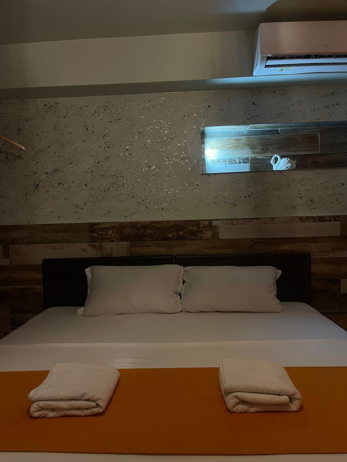 Hotel In Time Призрен Екстериор снимка
